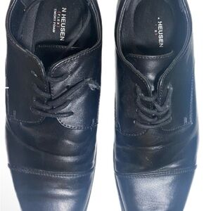 Van Heusen Classic Black Oxfords